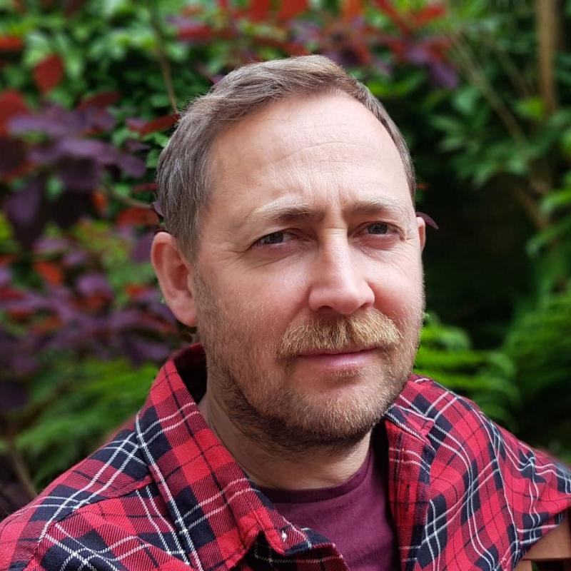 Mark Thomas